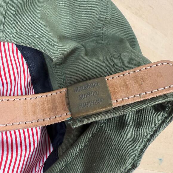 Herschel Supply Company Hat Olive Green leather strap Glenwood series - Picture 6 of 9